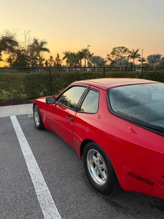 1986 Porsche 944 - Image 2 of 7