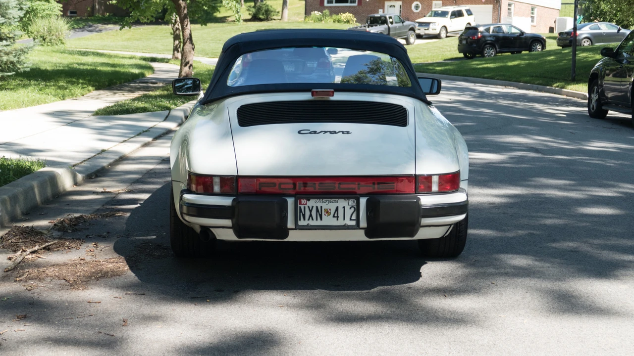 1986 Porsche 911 Carrera 3.2 - Image 12 of 31