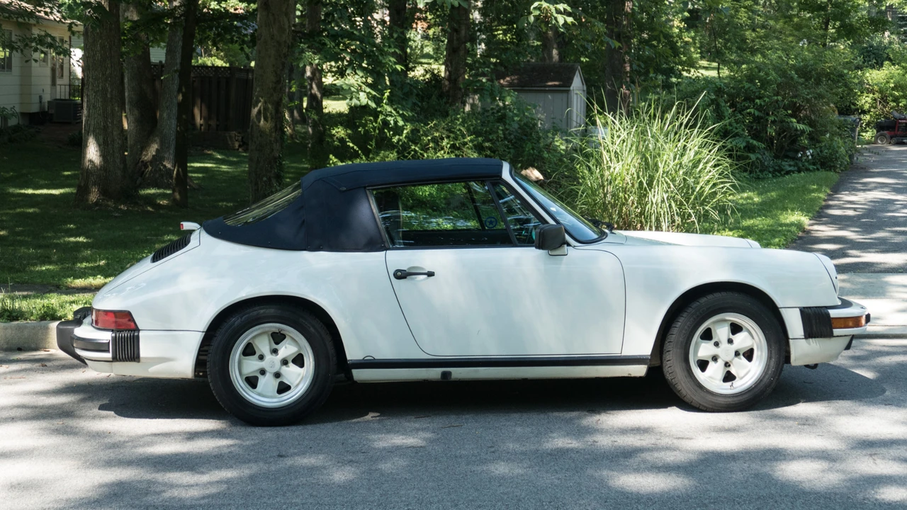 1986 Porsche 911 Carrera 3.2 - Image 16 of 31