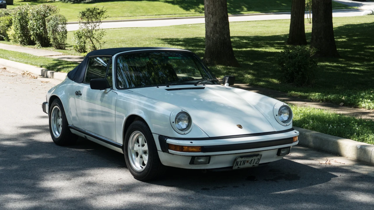 1986 Porsche 911 Carrera 3.2 - Image 21 of 31