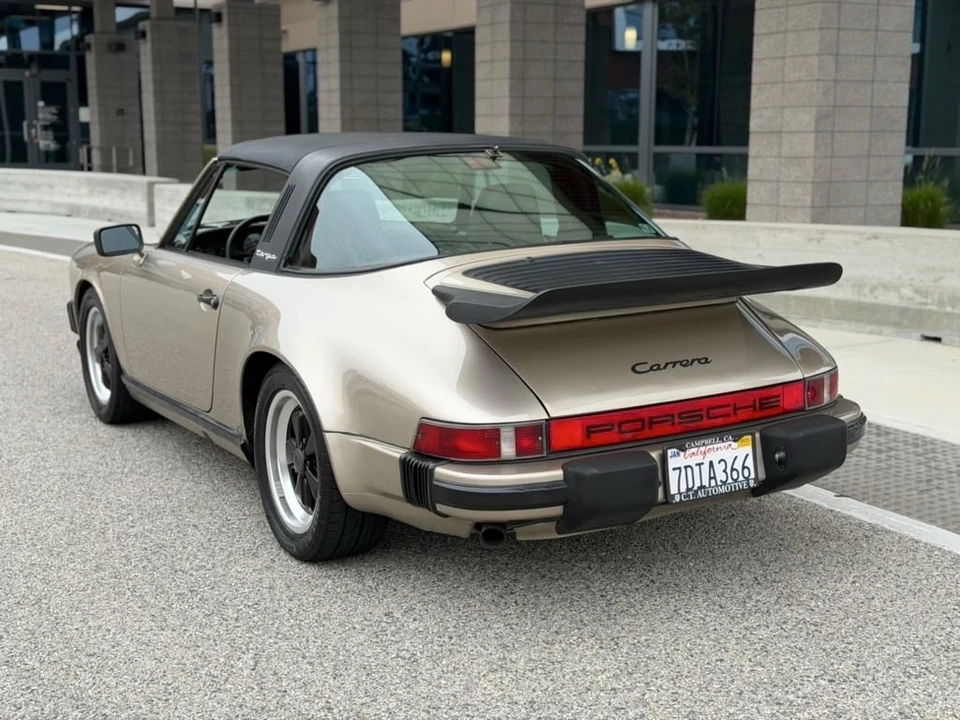 1986 Porsche 911 Carrera 3.2 - Image 8 of 23