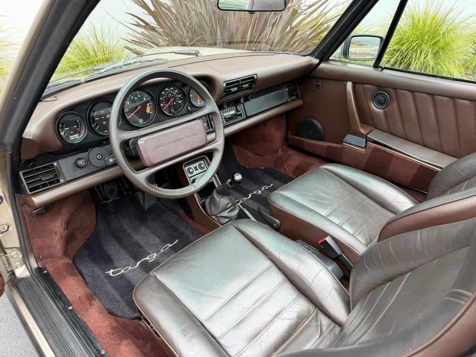 1986 Porsche 911 Carrera 3.2 - Image 10 of 23