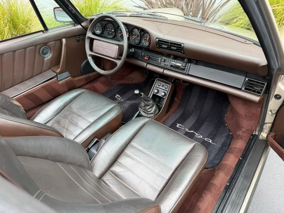 1986 Porsche 911 Carrera 3.2 - Image 13 of 23