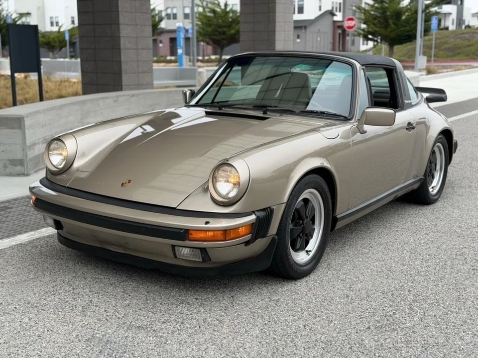 1986 Porsche 911 Carrera 3.2 - Image 6 of 23