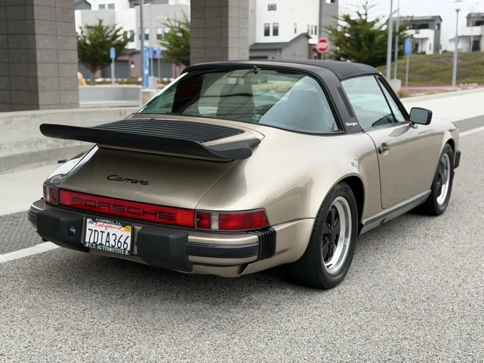 1986 Porsche 911 Carrera 3.2 - Image 4 of 23