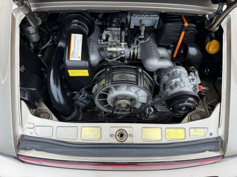 1986 Porsche 911 Carrera 3.2 - Image 18 of 23