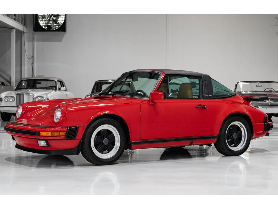 1986 Porsche 911 Carrera 3.2 - Image 2 of 31