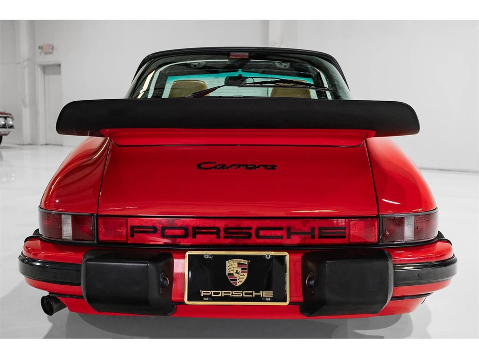 1986 Porsche 911 Carrera 3.2 - Image 9 of 31