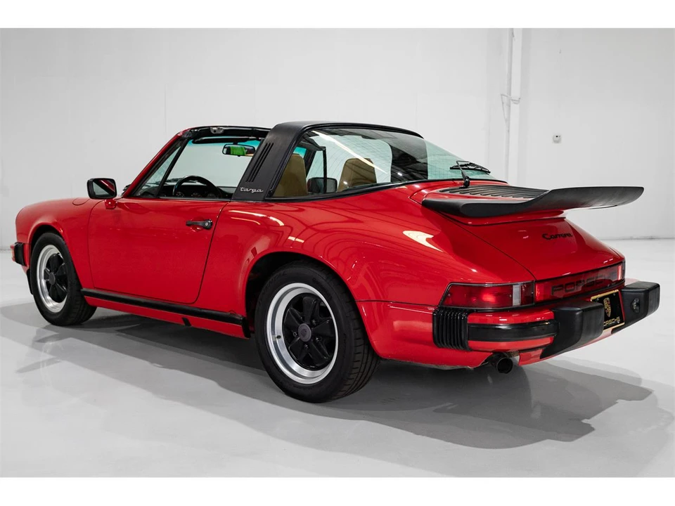 1986 Porsche 911 Carrera 3.2 - Image 10 of 31