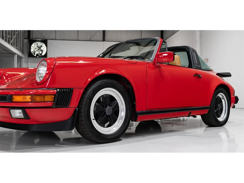1986 Porsche 911 Carrera 3.2 - Image 29 of 31