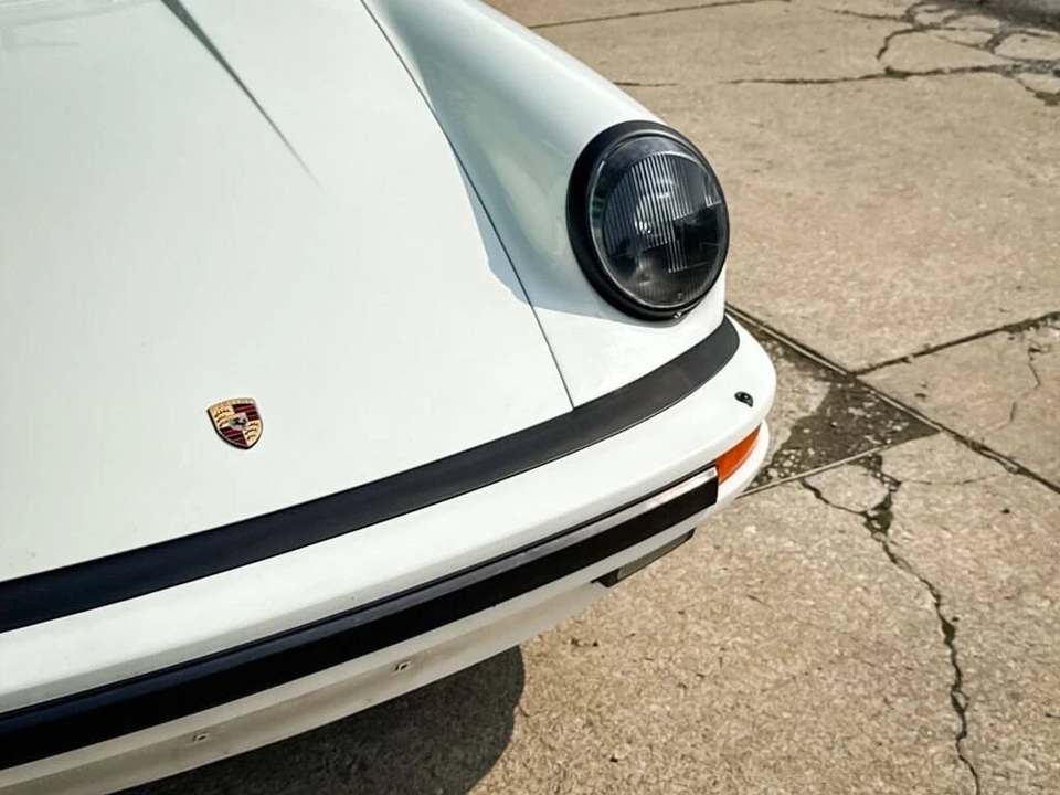 1986 Porsche 911 Carrera 3.2 - Image 8 of 21