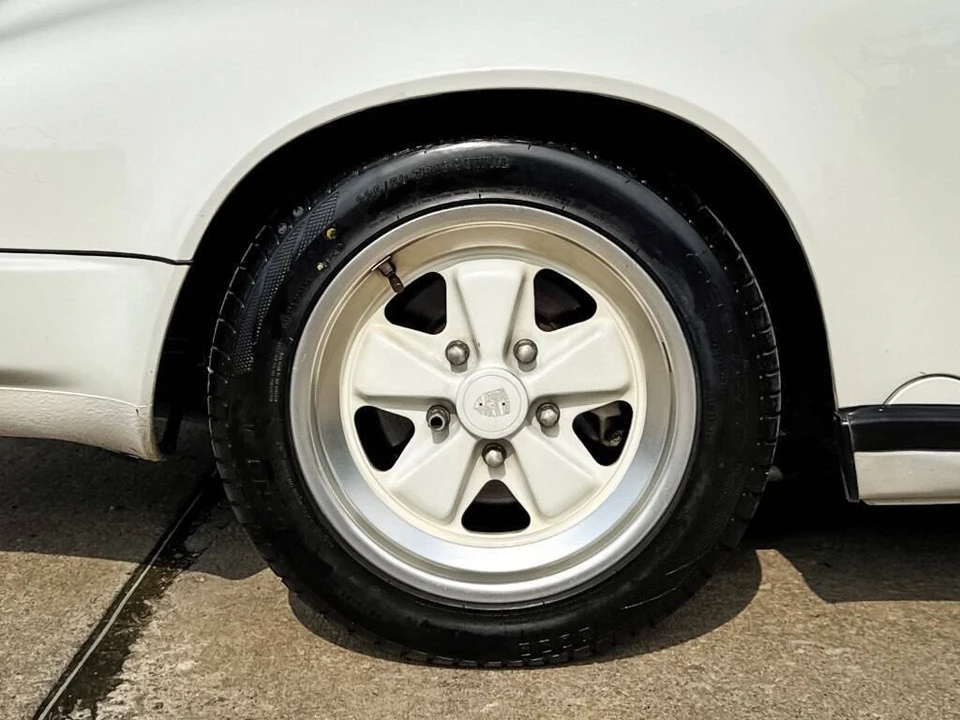 1986 Porsche 911 Carrera 3.2 - Image 14 of 21