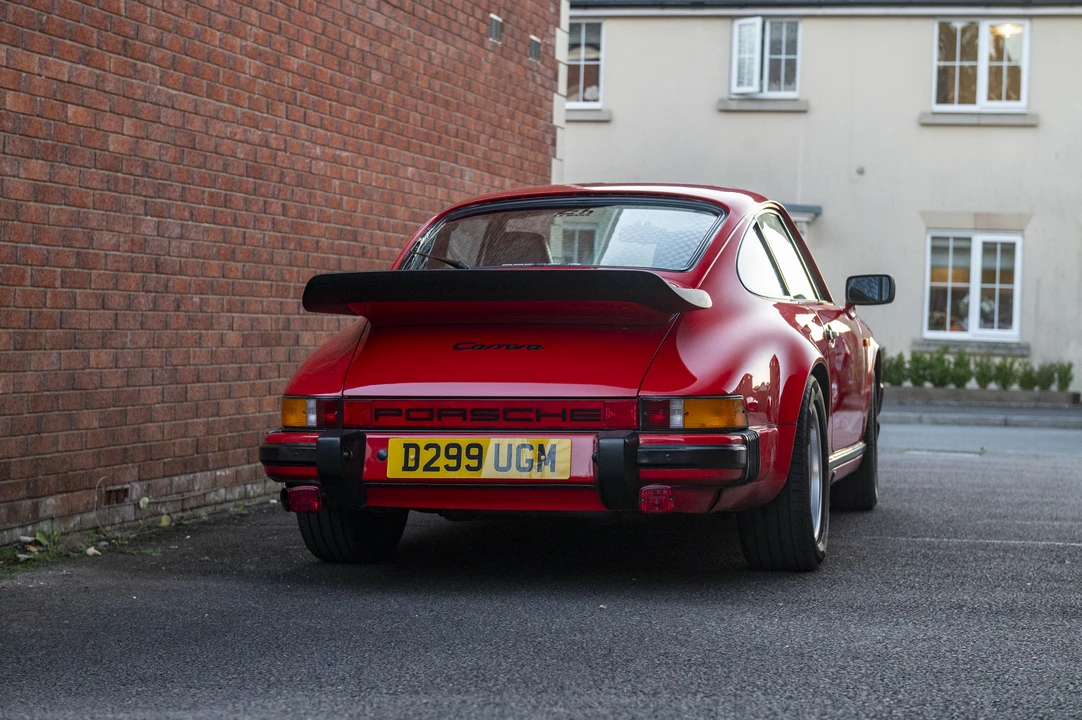 1986 Porsche 911 Carrera 3.2 - Image 7 of 31