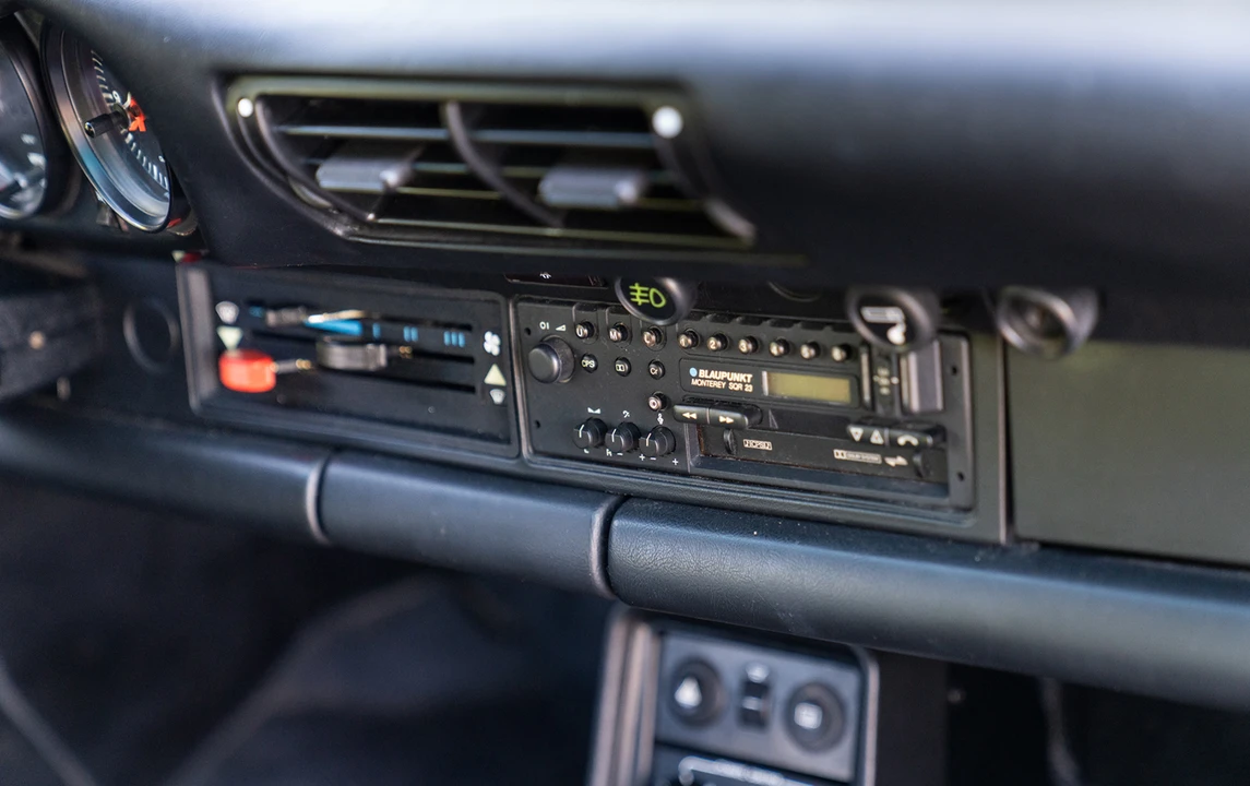 1986 Porsche 911 Carrera 3.2 - Image 19 of 31