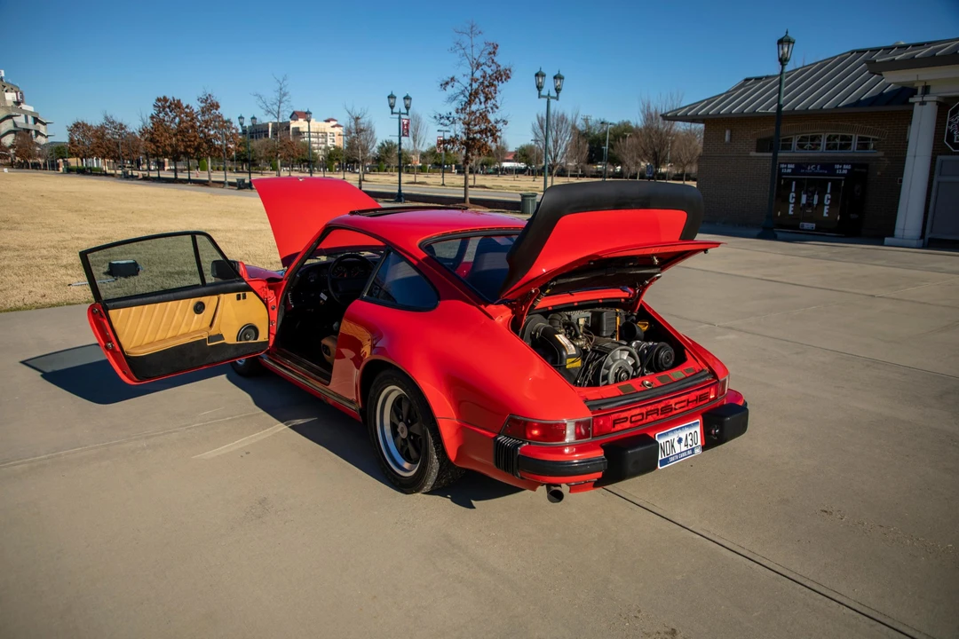 1986 Porsche 911 Carrera 3.2 - Image 19 of 31