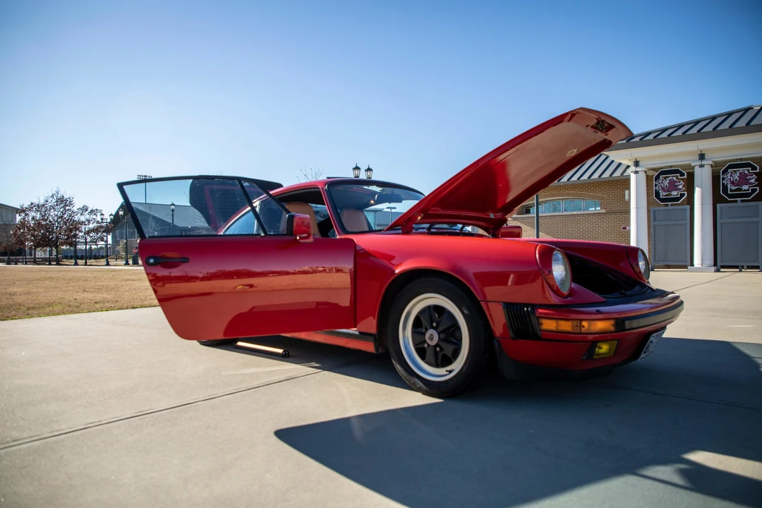 1986 Porsche 911 Carrera 3.2 - Image 21 of 31