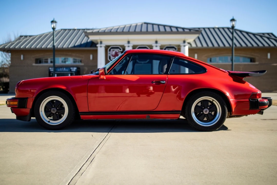 1986 Porsche 911 Carrera 3.2 - Image 6 of 31