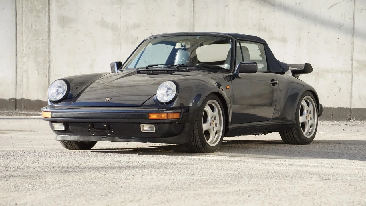 1986 Porsche 911 Carrera 3.2 - Image 8 of 31