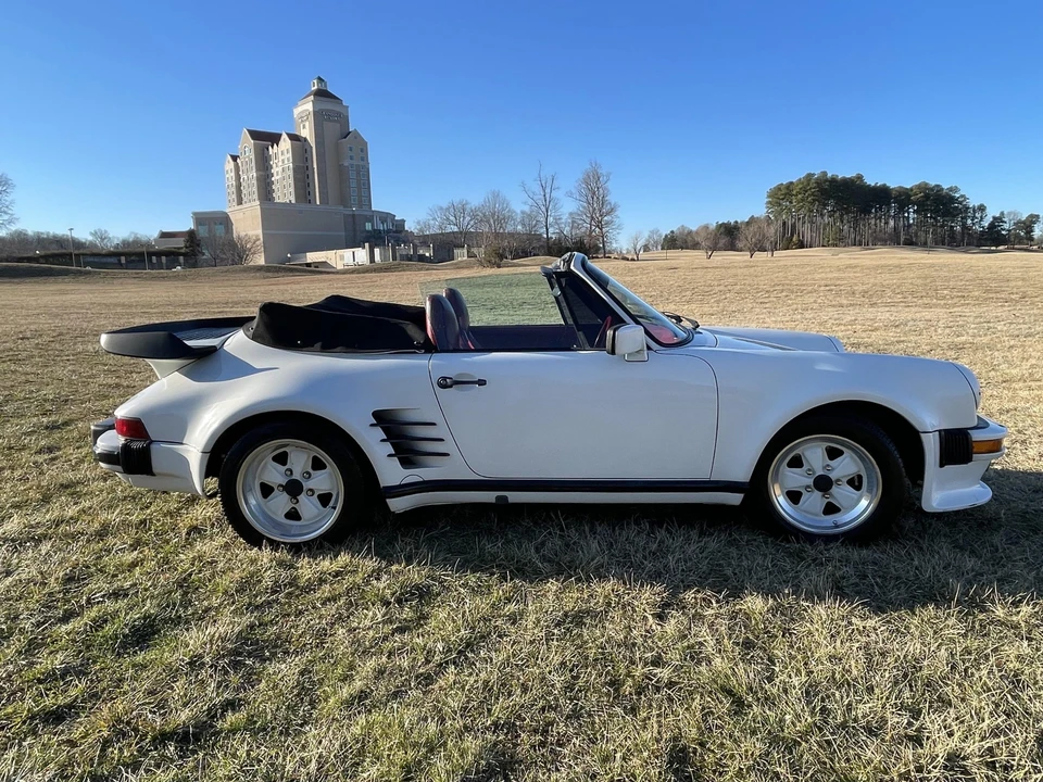 1986 Porsche 911 Carrera 3.2 - Image 9 of 31