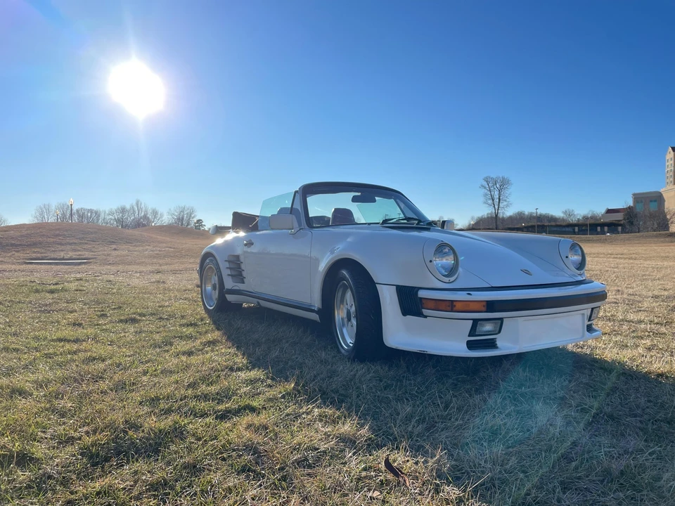 1986 Porsche 911 Carrera 3.2 - Image 4 of 31