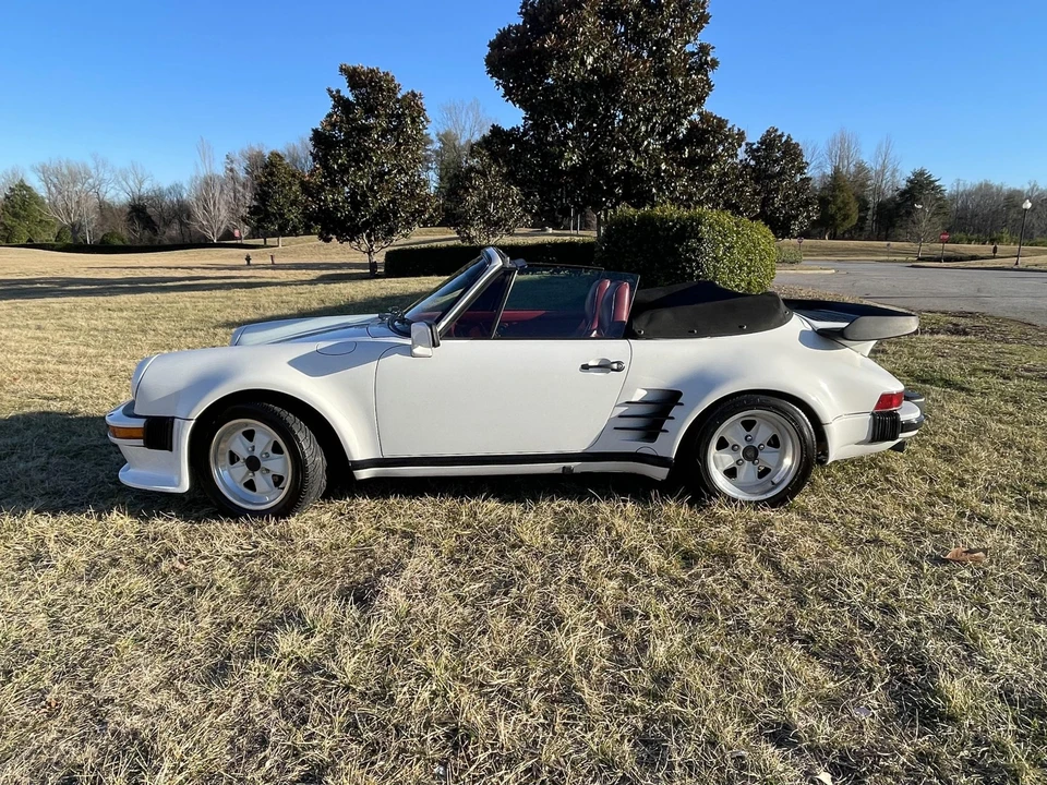 1986 Porsche 911 Carrera 3.2 - Image 22 of 31