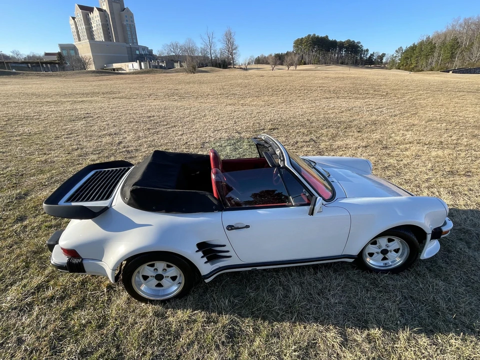 1986 Porsche 911 Carrera 3.2 - Image 10 of 31