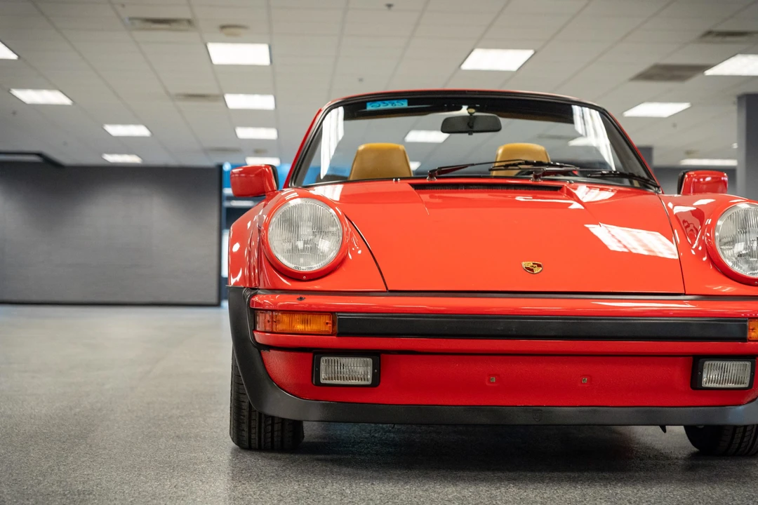 1986 Porsche 911 Carrera 3.2 - Image 15 of 31