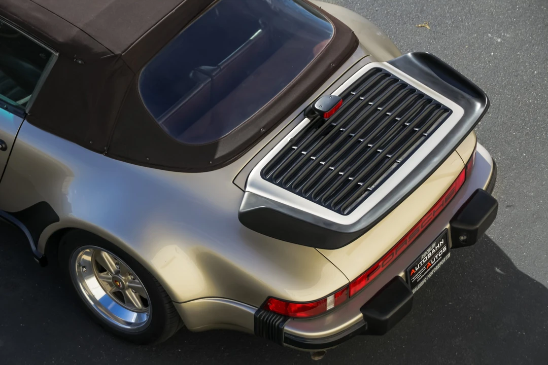 1986 Porsche 911 Carrera 3.2 - Image 22 of 31