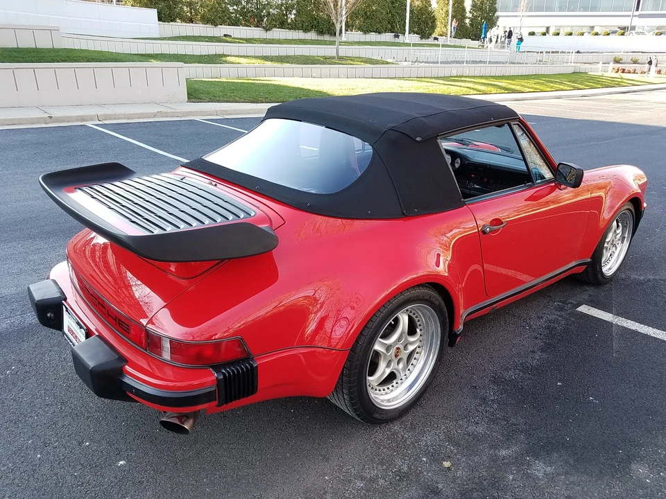 1986 Porsche 911 Carrera 3.2 - Image 24 of 31