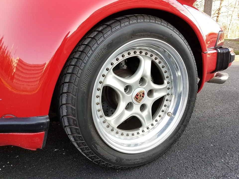 1986 Porsche 911 Carrera 3.2 - Image 26 of 31