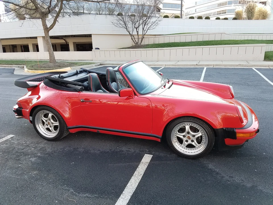 1986 Porsche 911 Carrera 3.2 - Image 4 of 31