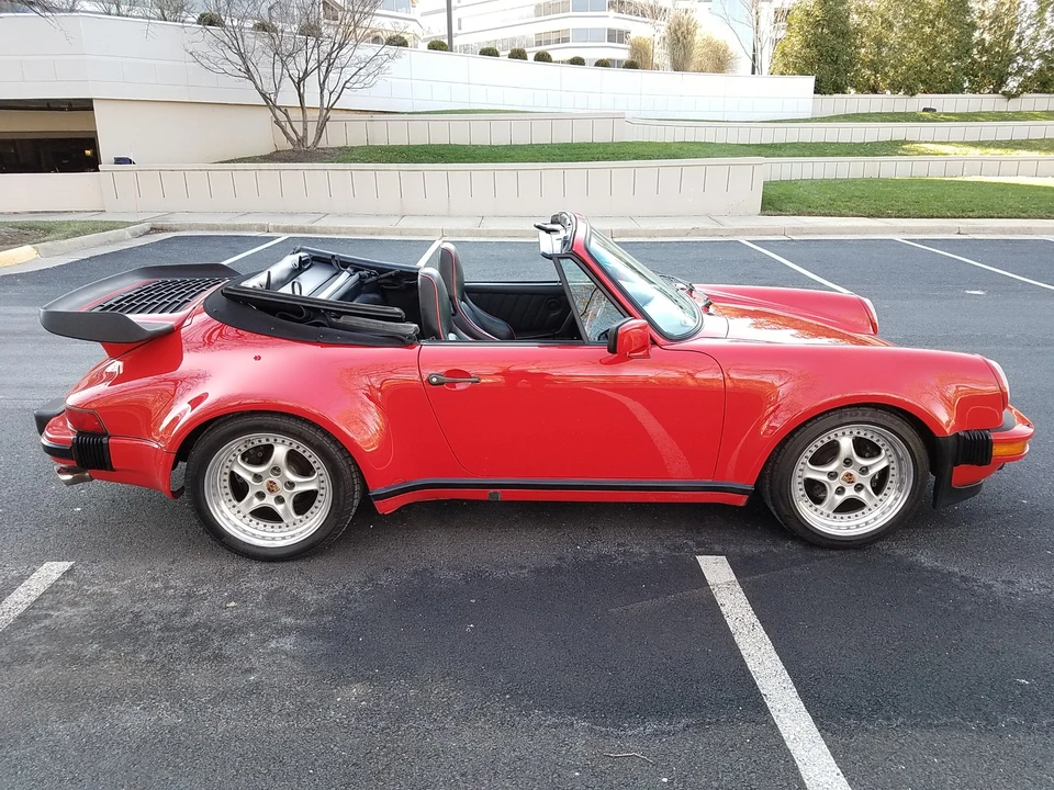 1986 Porsche 911 Carrera 3.2 - Image 5 of 31