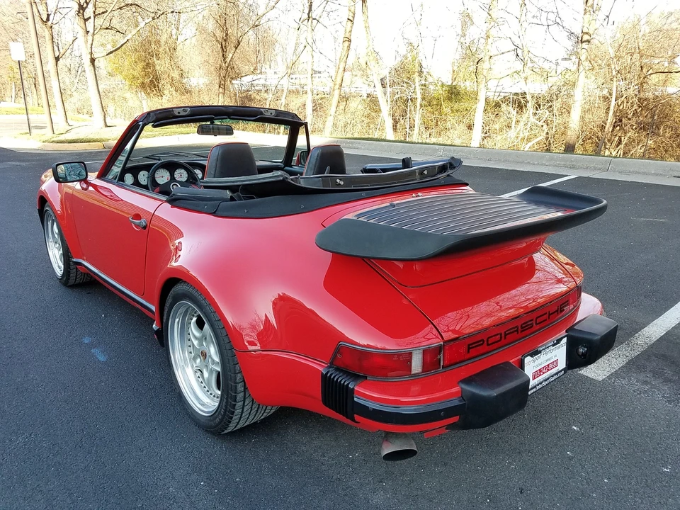1986 Porsche 911 Carrera 3.2 - Image 9 of 31