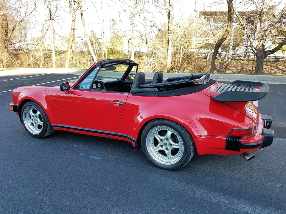 1986 Porsche 911 Carrera 3.2 - Image 10 of 31