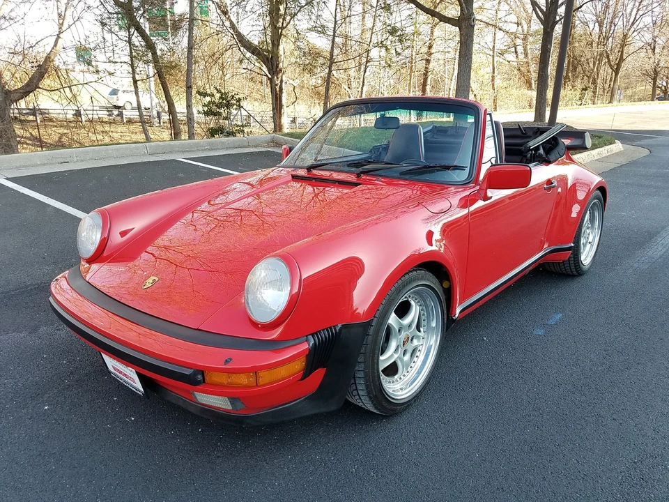 1986 Porsche 911 Carrera 3.2 - Image 13 of 31