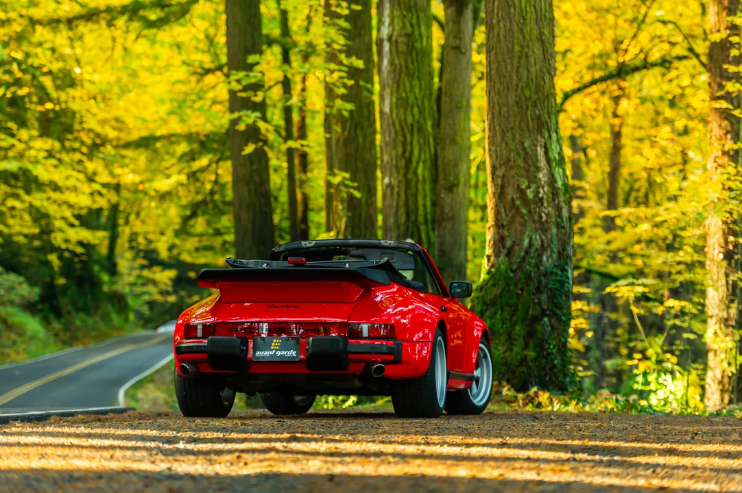 1986 Porsche 911 Carrera 3.2 - Image 4 of 31