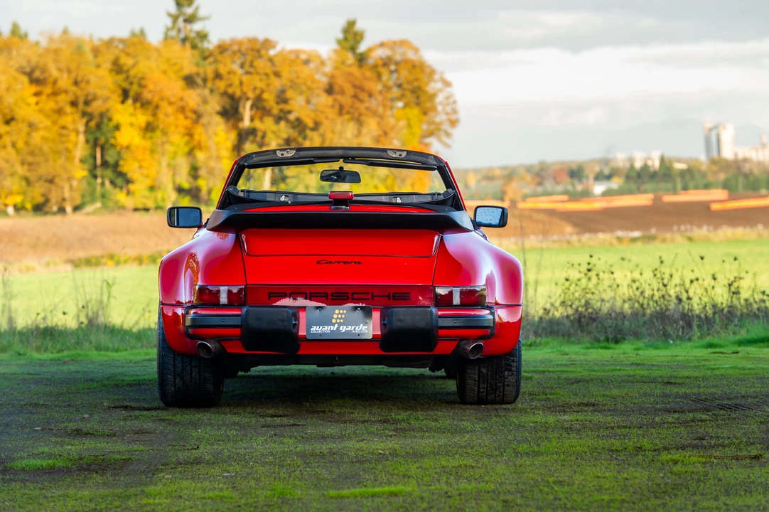 1986 Porsche 911 Carrera 3.2 - Image 14 of 31