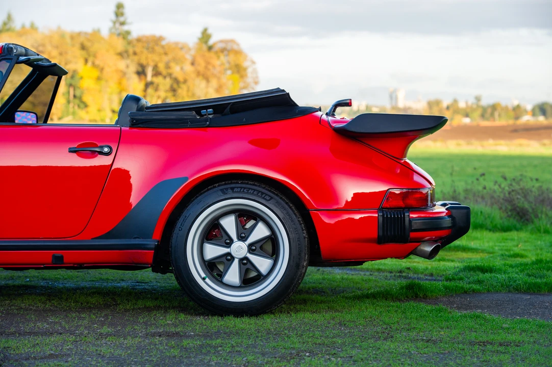 1986 Porsche 911 Carrera 3.2 - Image 29 of 31