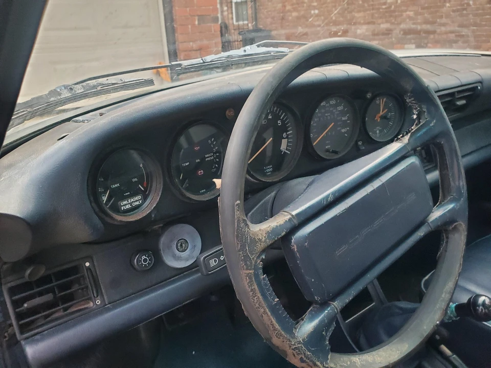 1986 Porsche 911 Carrera 3.2 - Image 19 of 31