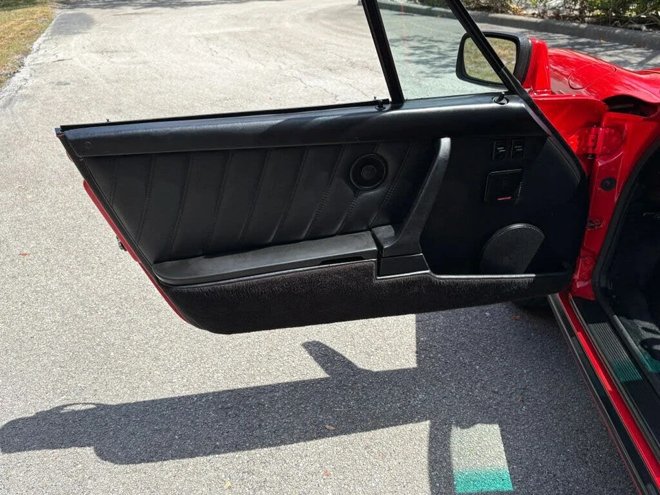1986 Porsche 911 Carrera 3.2 - Image 20 of 31