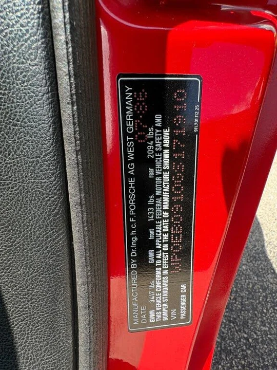 1986 Porsche 911 Carrera 3.2 - Image 28 of 31