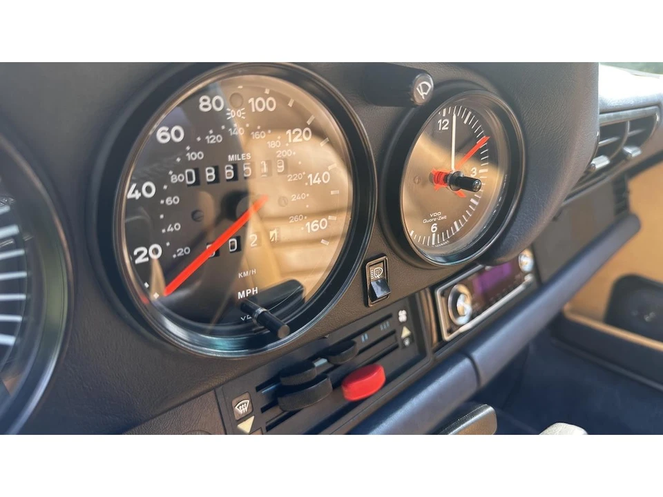 1986 Porsche 911 Carrera 3.2 - Image 28 of 31