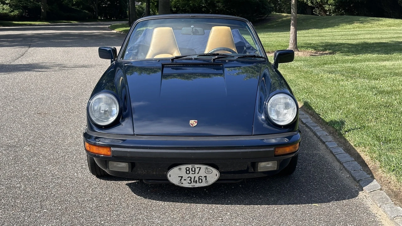 1986 Porsche 911 Carrera 3.2 - Image 2 of 31
