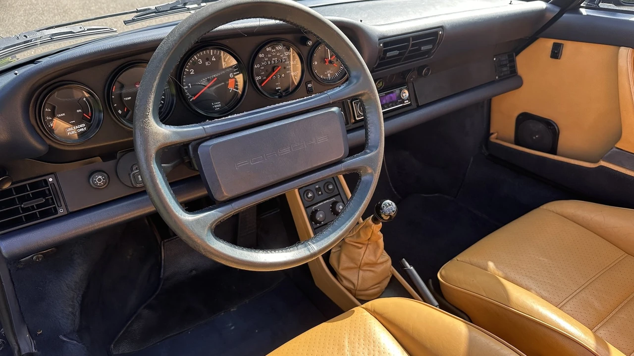 1986 Porsche 911 Carrera 3.2 - Image 30 of 31