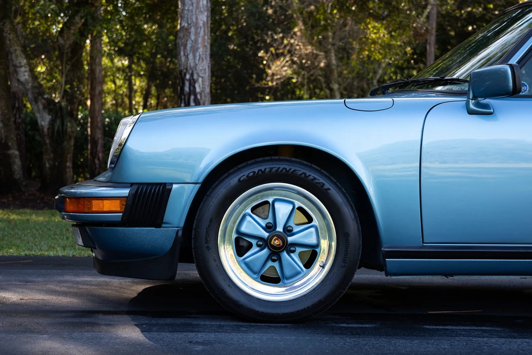 1986 Porsche 911 Carrera 3.2 - Image 28 of 31