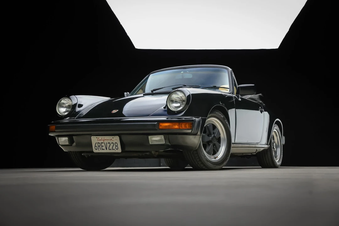 1986 Porsche 911 Carrera 3.2 - Image 2 of 31