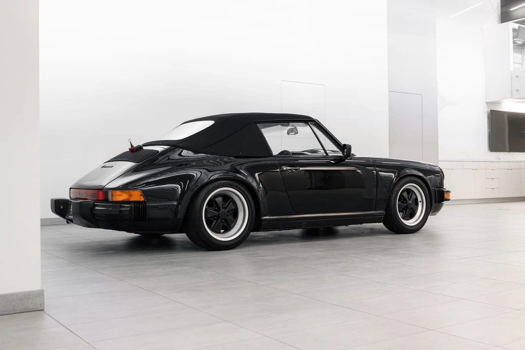 1986 Porsche 911 Carrera 3.2 - Image 29 of 31