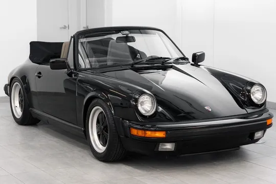 1986 Porsche 911 Carrera Cabriolet