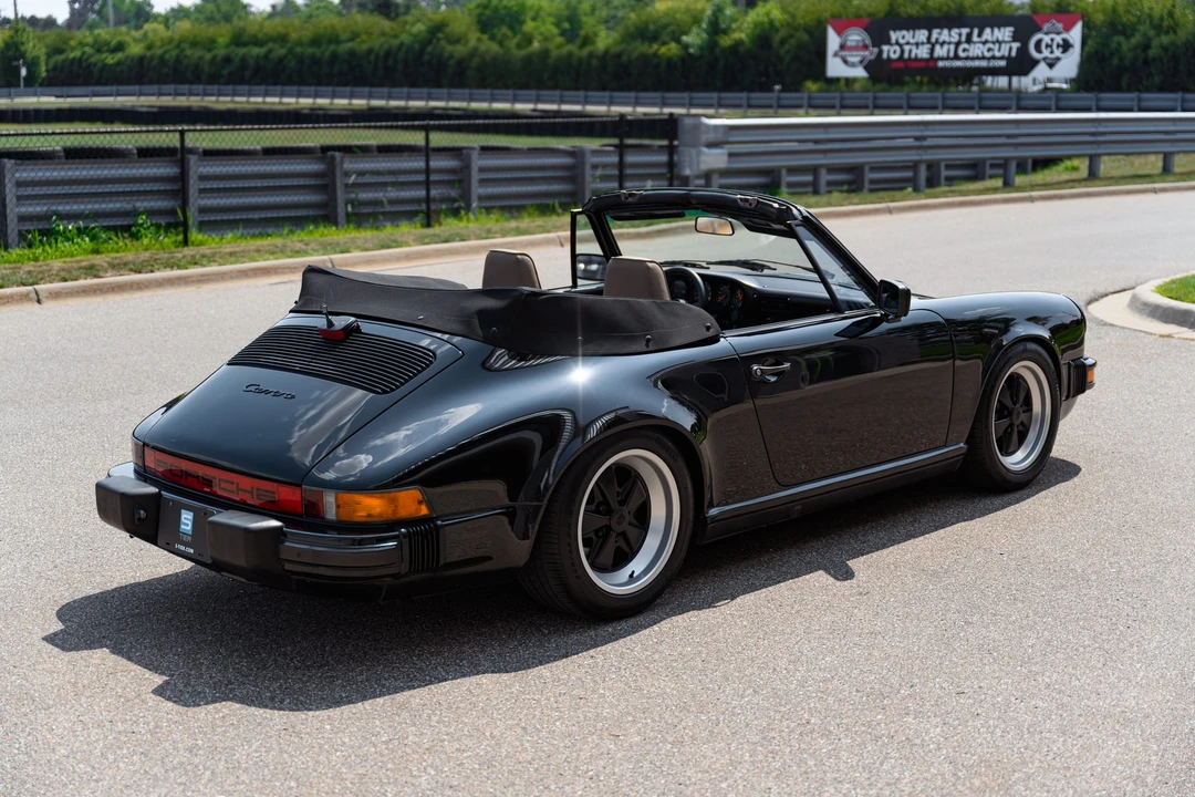 1986 Porsche 911 Carrera 3.2 - Image 10 of 31