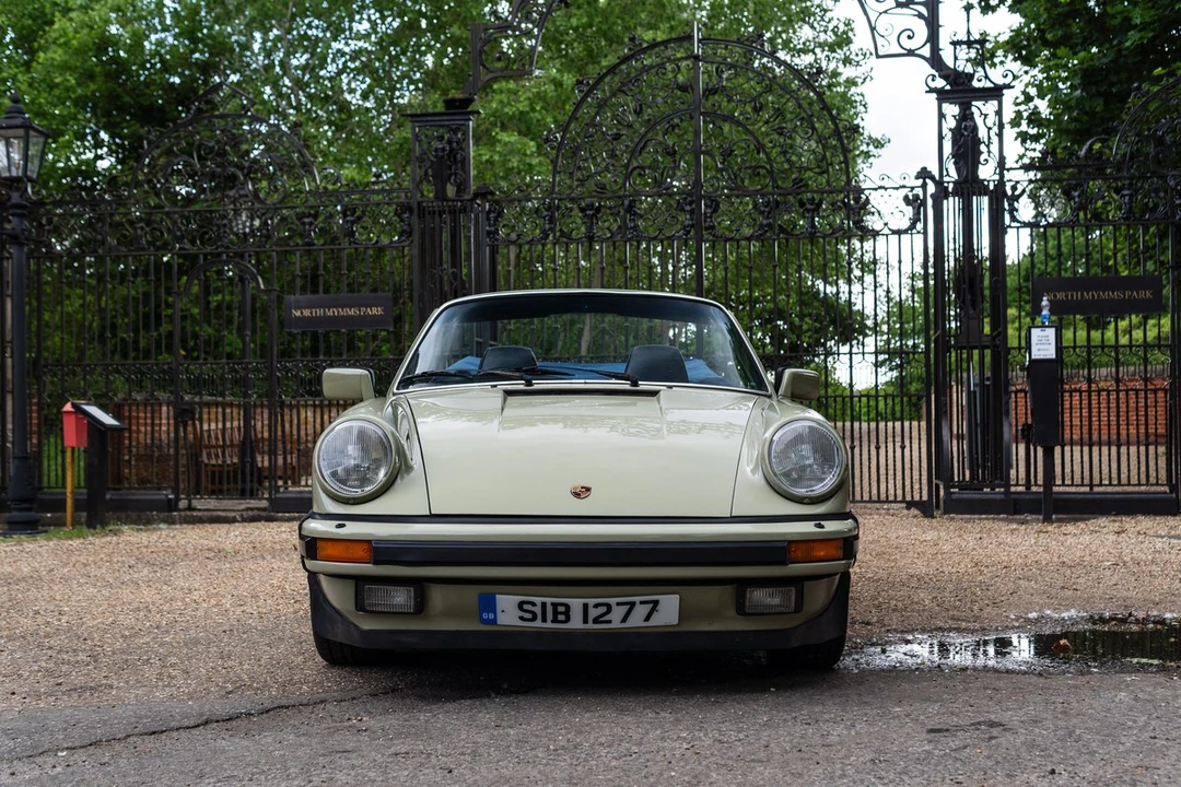 1986 Porsche 911 Carrera 3.2 - Image 16 of 30